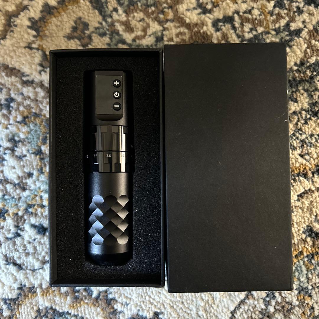 【値下げ交渉可】ワイヤレスタトゥーマシン type-C