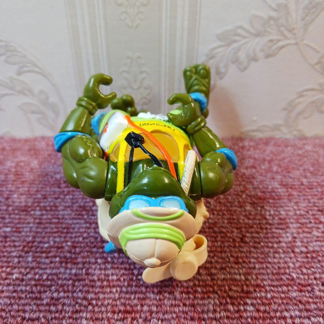 ミュータント タートルズ、スエァ －スピッティング タートルズ3体セット