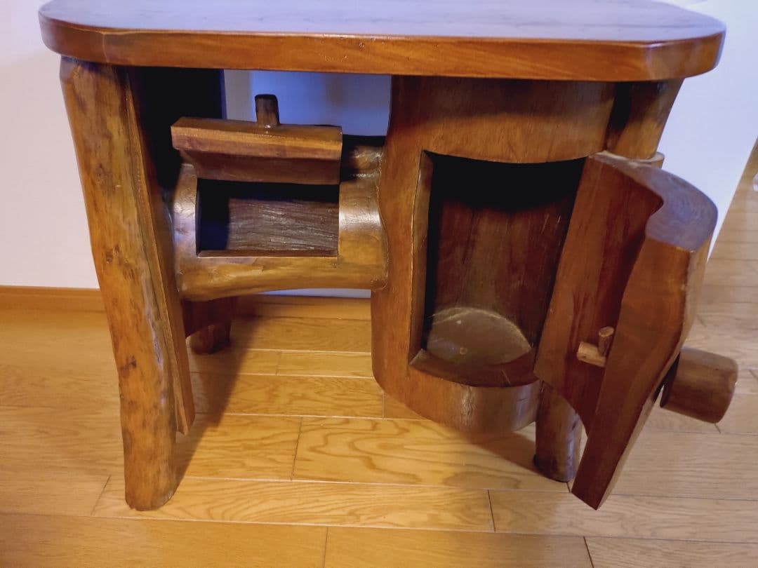 天然木 無垢の置き台、花台、プリンター台として最適。