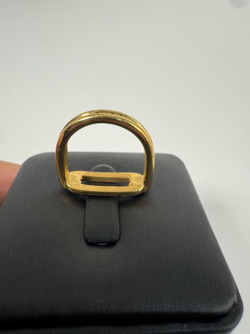 幾何学模様の鏡面仕上げ指輪3.12g