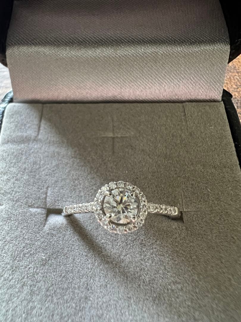 PT900 天然ダイヤモンド計0.609ct リング　12号