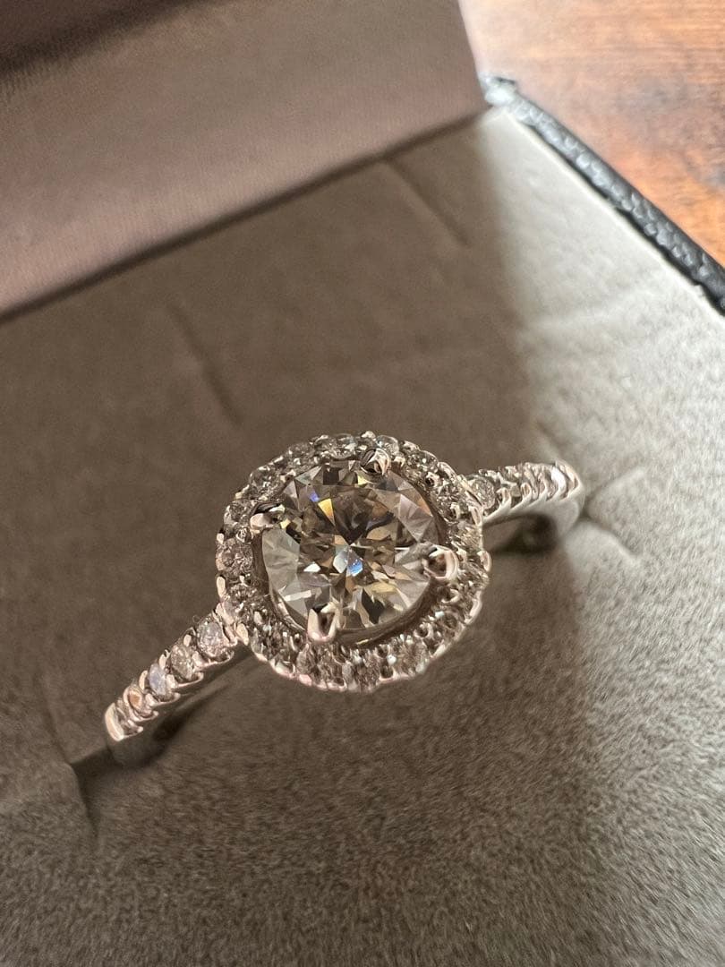 PT900 天然ダイヤモンド計0.609ct リング　12号