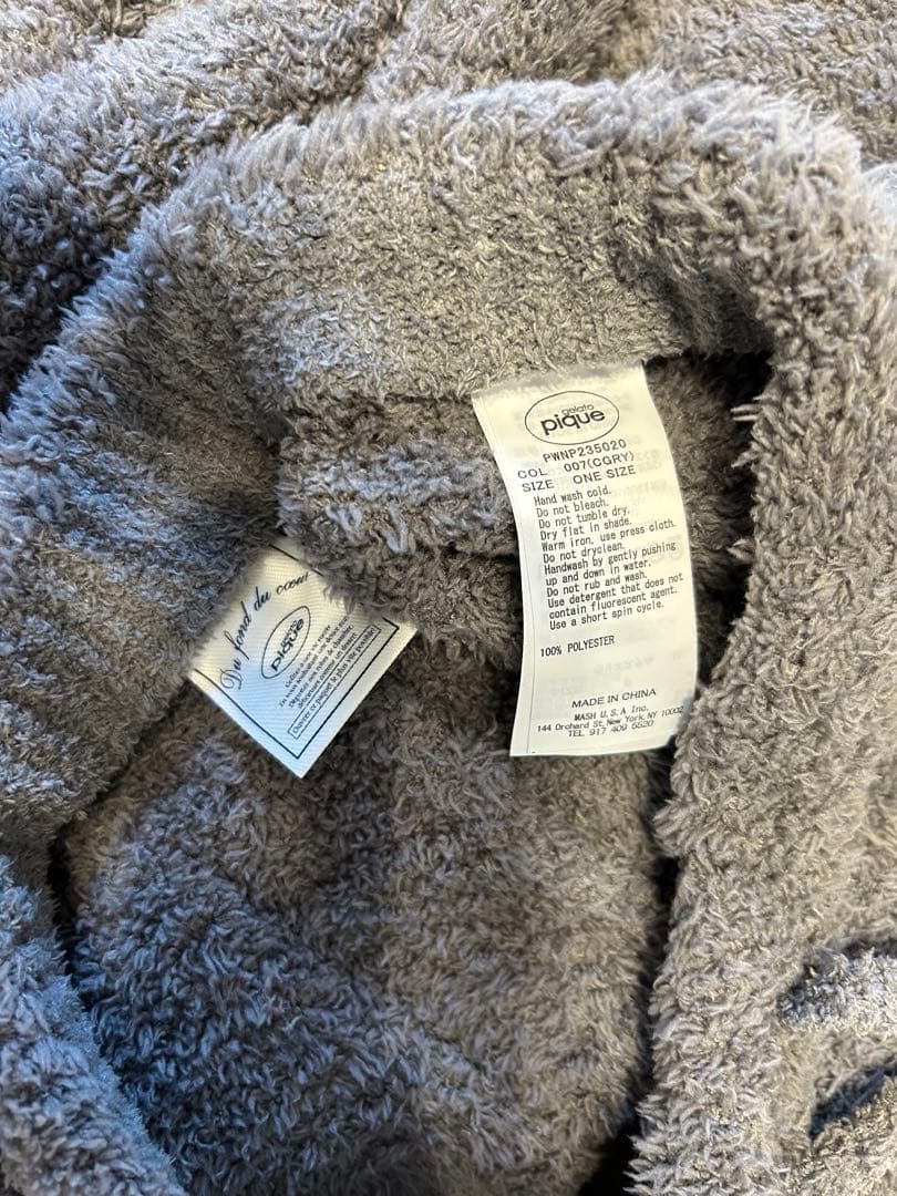 新品未使用ボタン付き　ジェラートピケ　グレー　上下　2024年福袋B