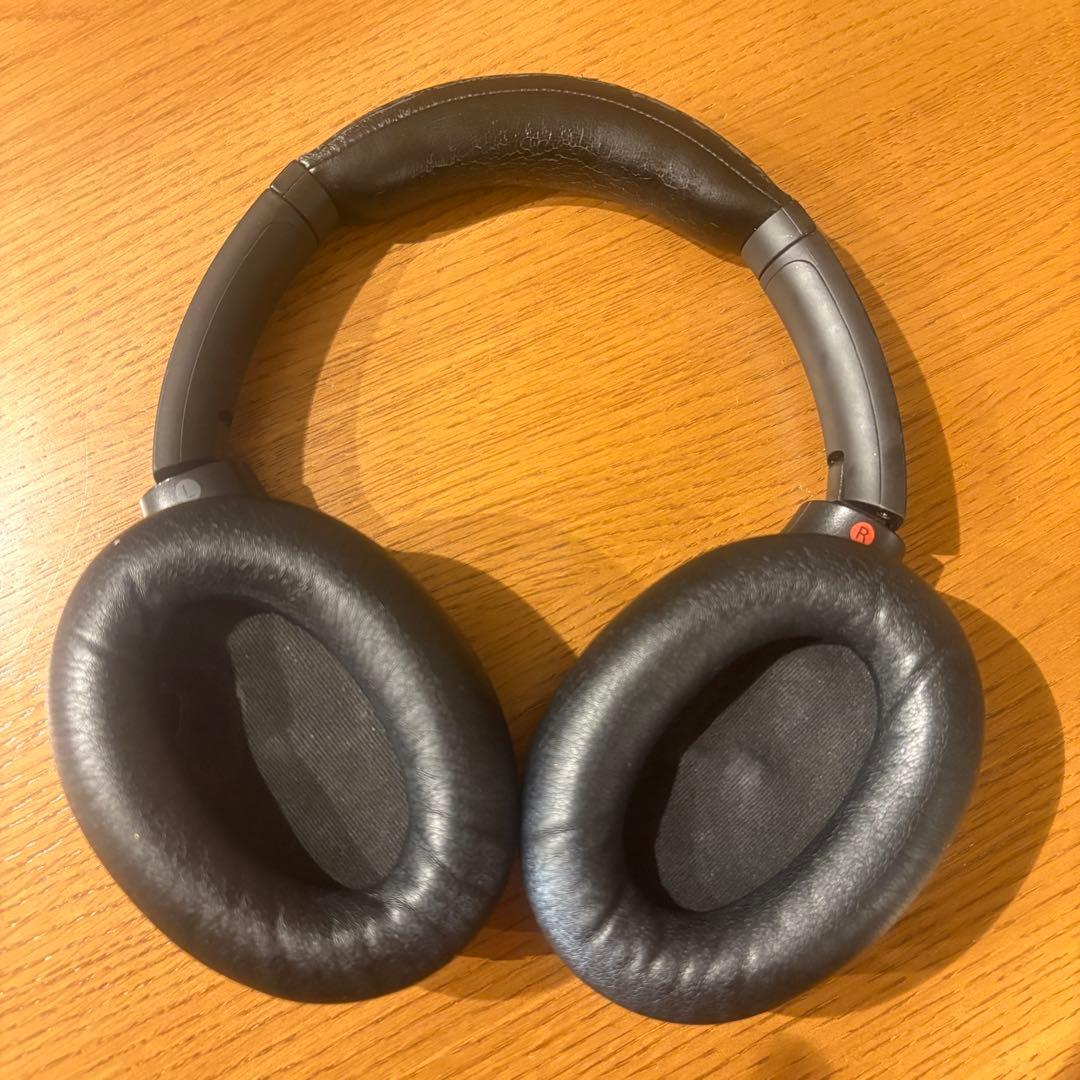 サ*ー様 SONY wh-1000xm4ブラック ワイヤレスヘッドホン ケース付