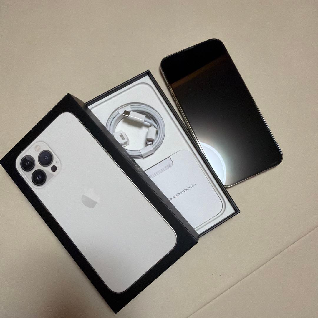 Apple iPhone13promax シルバー 本体 512GB
