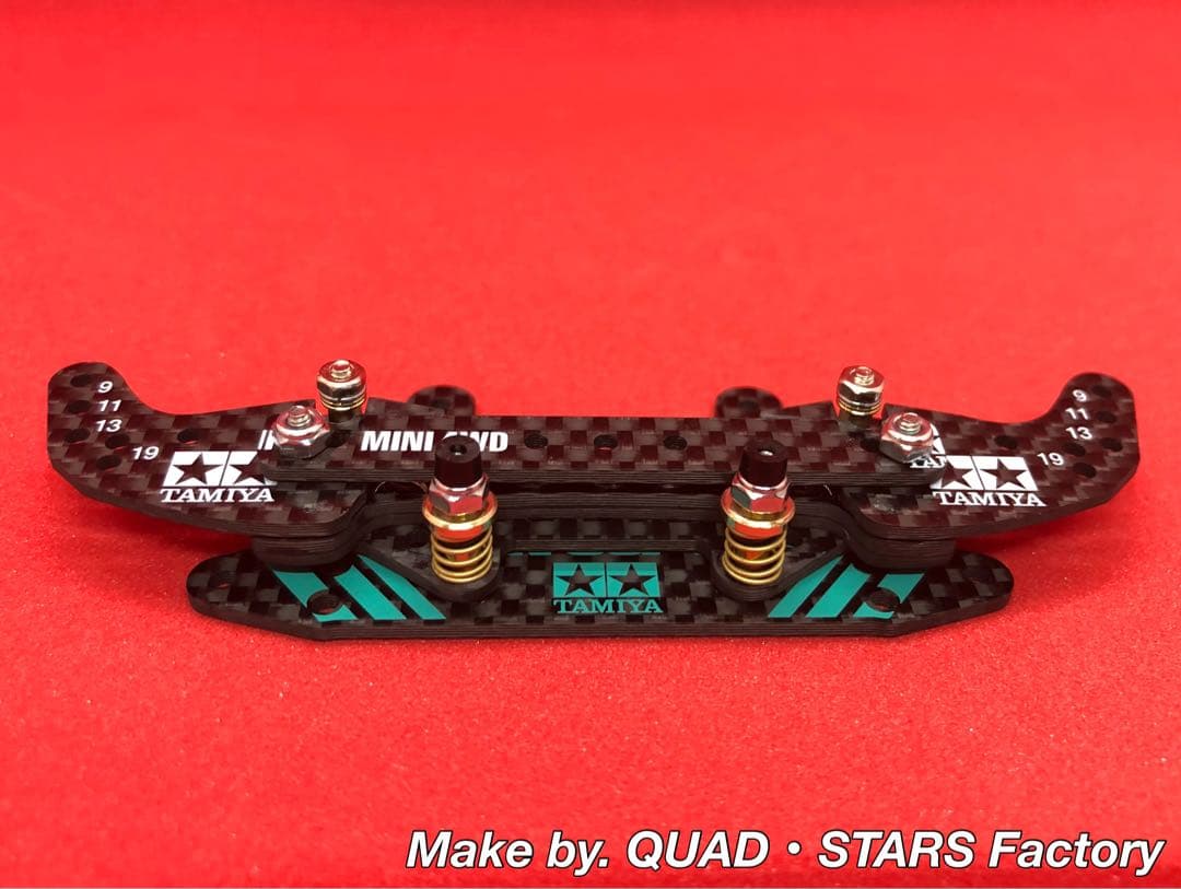 【ミニ四駆パーツ】2軸ATピボットバンパー　2022カーボン【シルバーVer.】