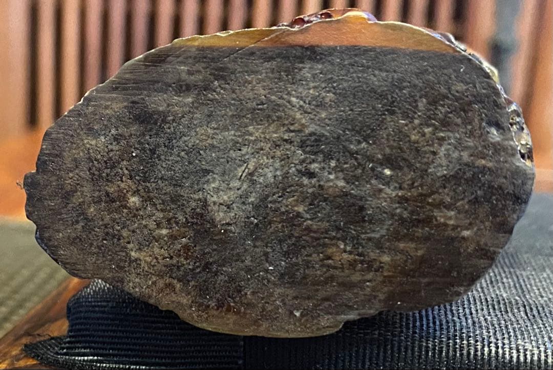 彫刻　弥勒菩薩　バッファロー角 鑑賞台座ケース付　３点セット ヴィンテージ　レア