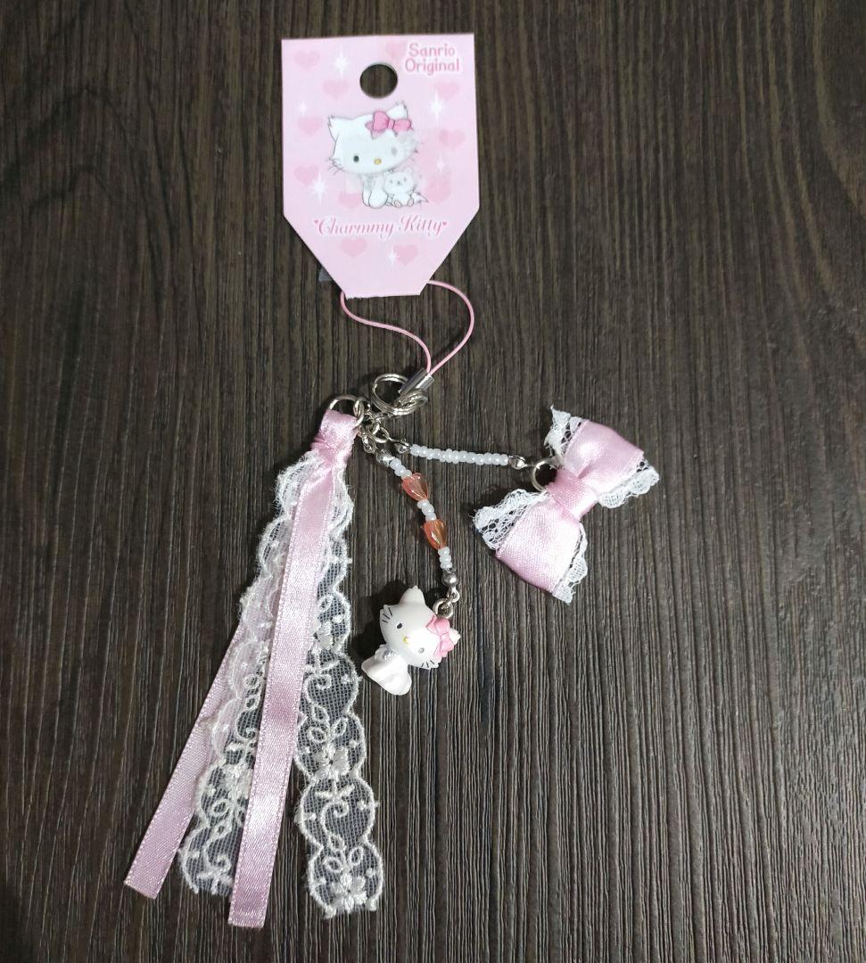 激レア　新品　チャーミーキティ　レース　ストラップ　2006 タグ付き