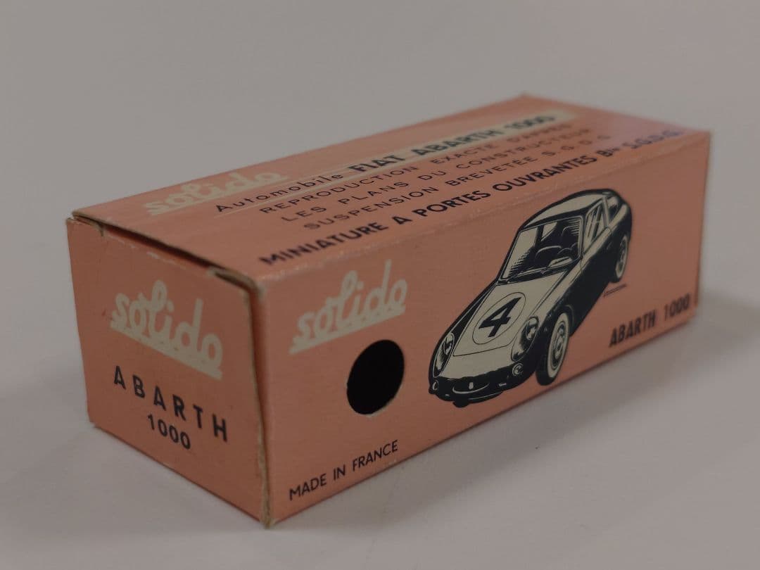 ミニカー SOLIDO ABARTH 1000