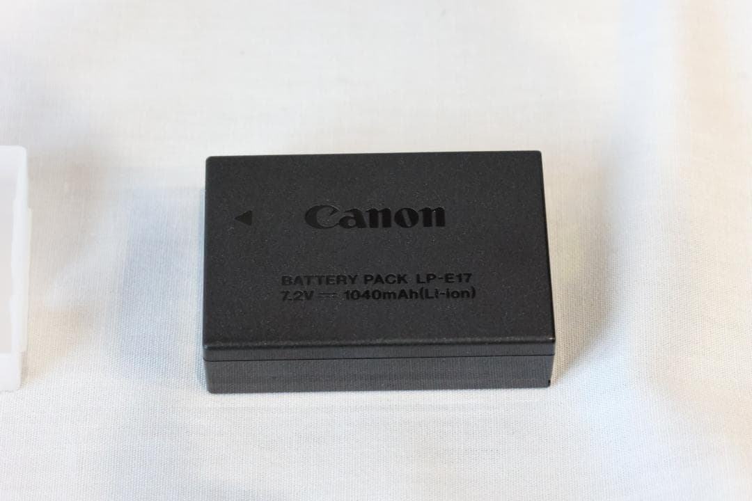 Canon ミラーレス フルサイズ EOS RP ボディ☆新級品☆極美品