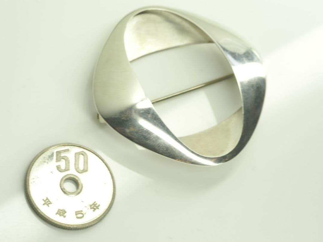  　ジョージジェンセン　シルバーブローチ　SILVER