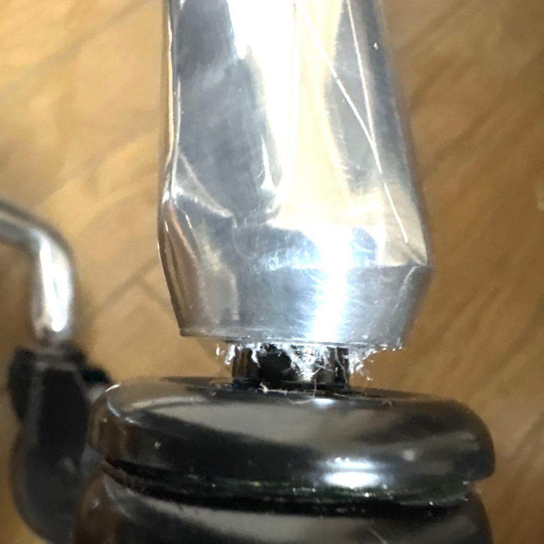 古物販売K・A　座面が傾く　スプリング入り　リングレバー　回転スツール