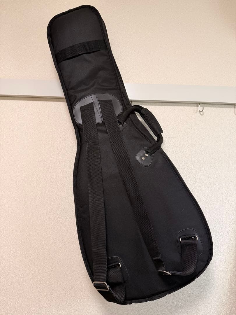 ヤマハAPX700II エレアコ　ケース付