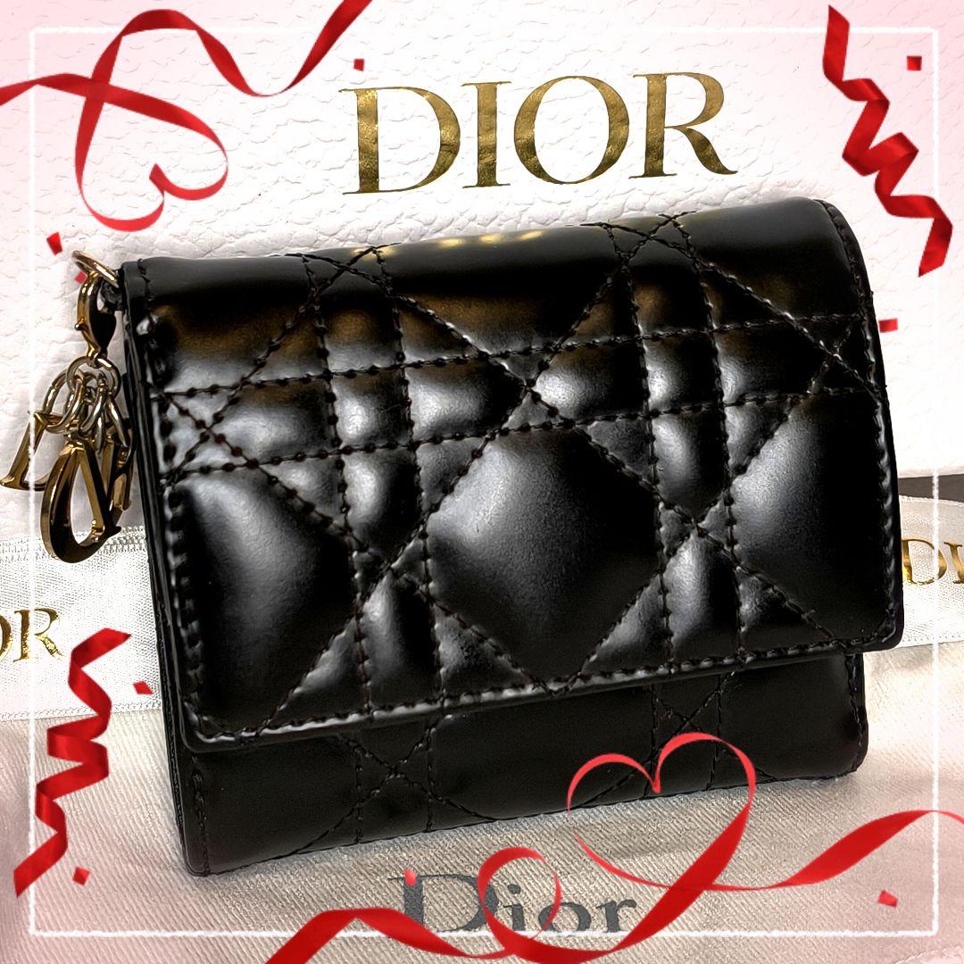 【美品】ディオール 三つ折財布 ロータス カナージュ エナメル ラムスキン／黒E
