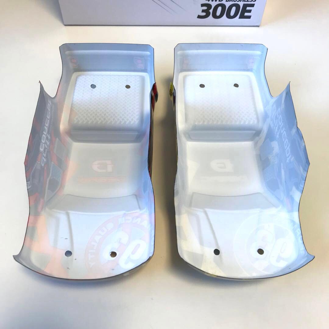 オフロードラジコンカー DEERC 300E ブラシレスモーター