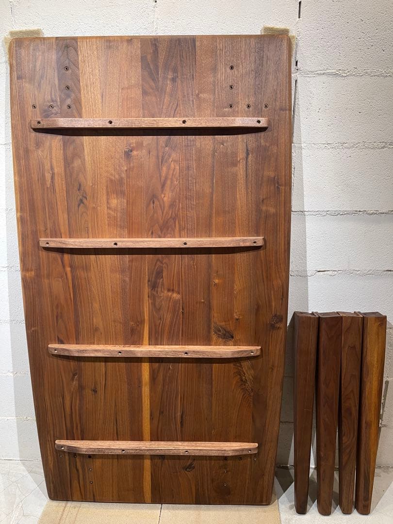 美品　ウォールナット無垢材　ダイニングテーブル　大塚家具　フィガロ　北欧　モダン