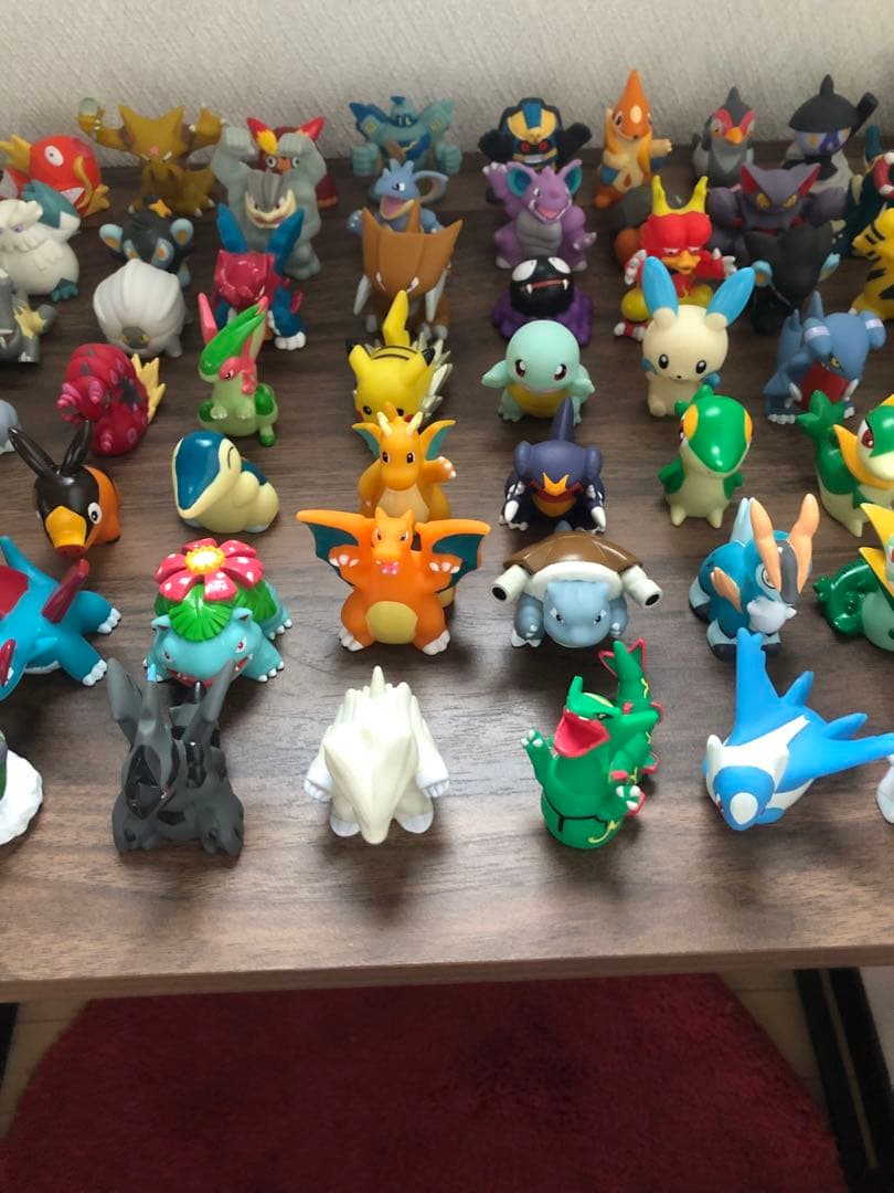 【まとめ売り】ポケモンキッズ(指人形)＋フィギュア＋玩具＋シール