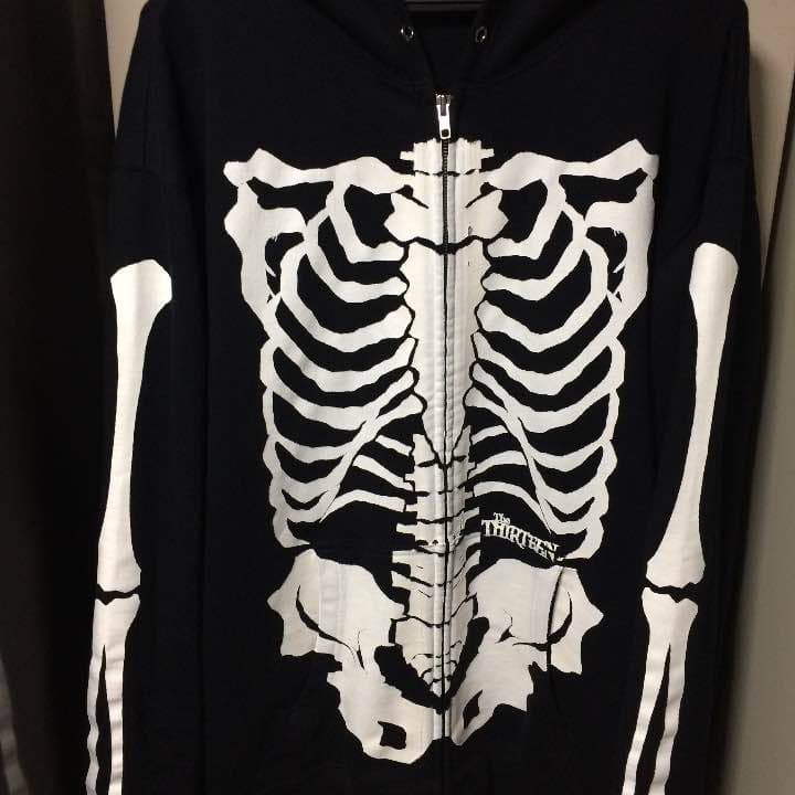 THE thirteen サーティーン 13 ビックパーカー