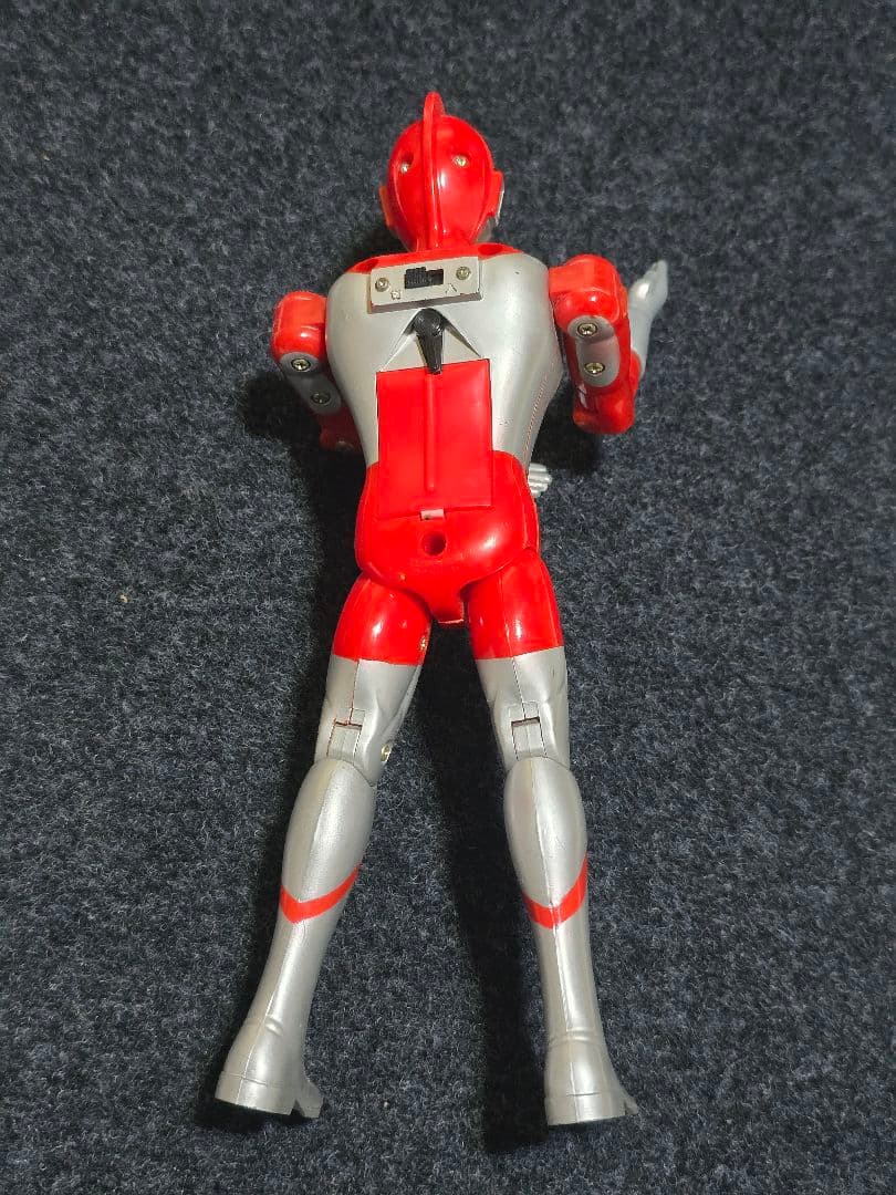 レトロ　ウルトラマン