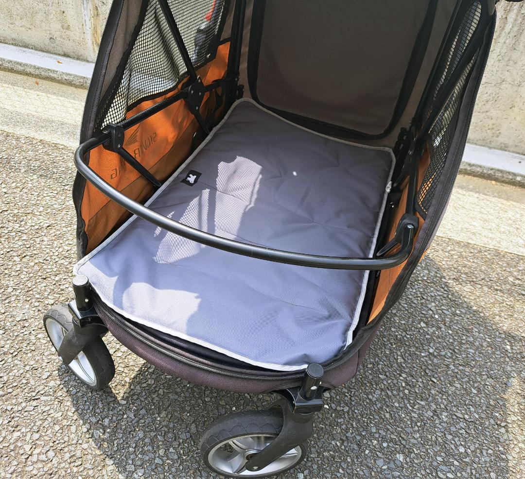 大型犬・多頭飼いカート「Silver Wing」4輪バギー（着払い）