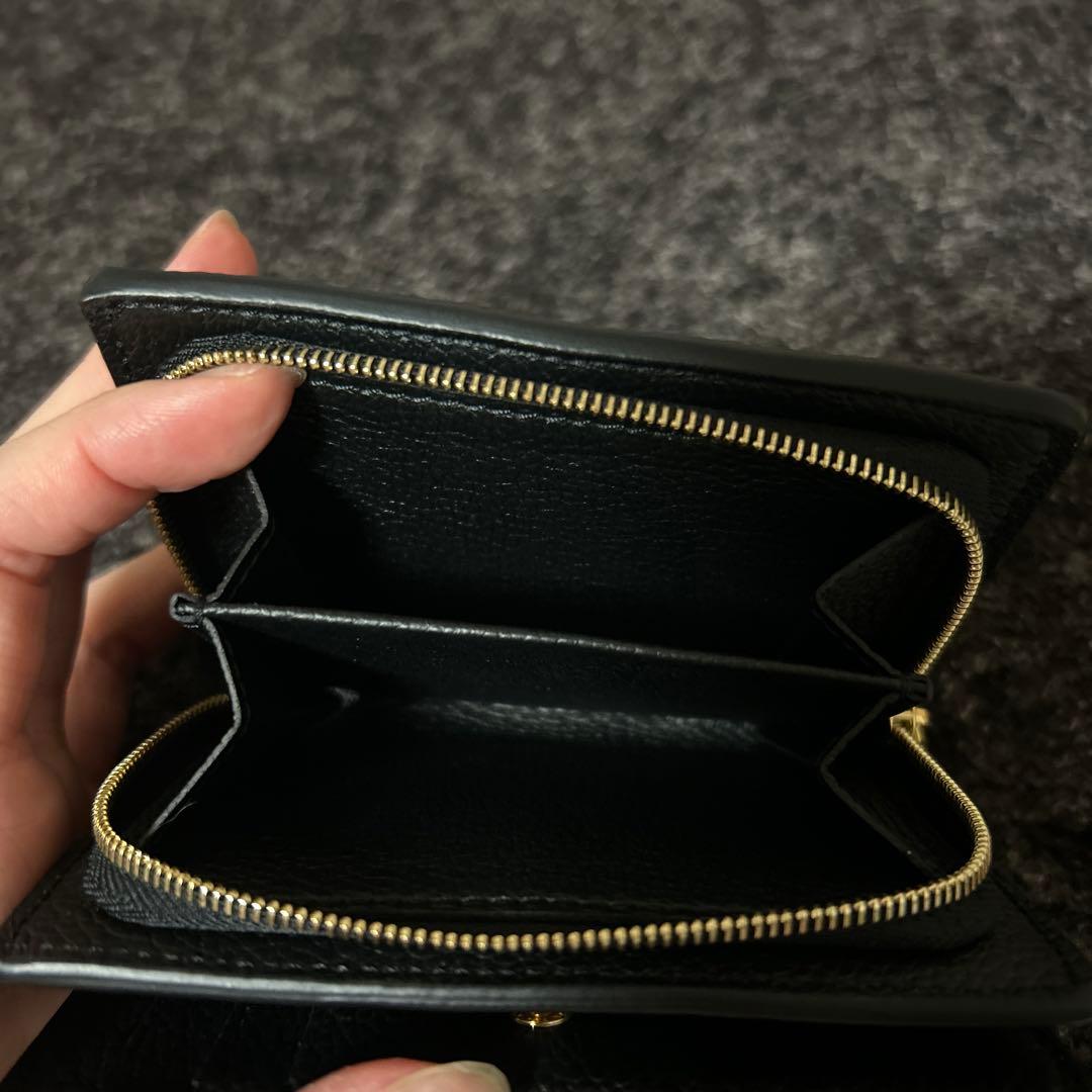 えびフィレオ食べたい　LOUIS VUITTON ルイヴィトン　財布