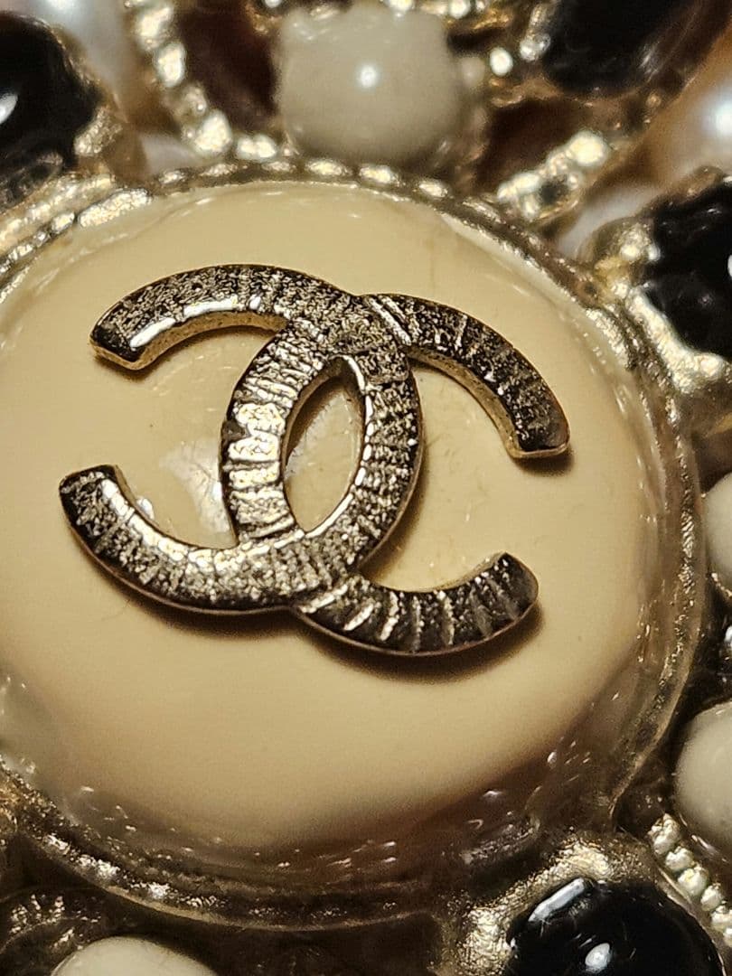 【壊れあり】CHANEL クローバー型ブローチ