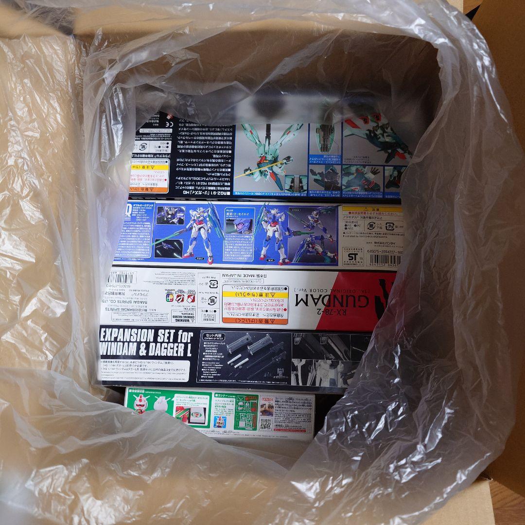 ガンプラ　まとめ売り　５箱