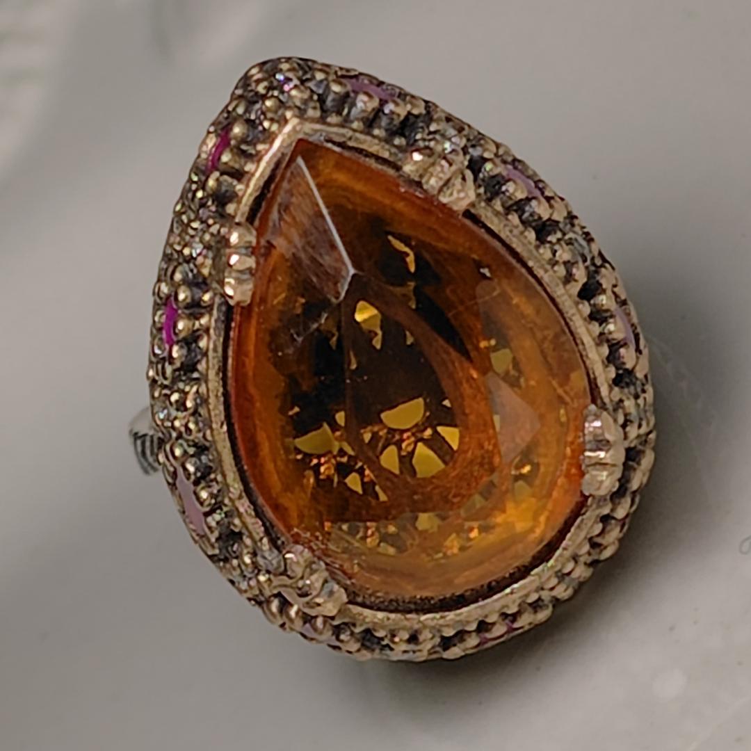 ヴィンテージリング　SILVER　トパーズ　ルビー　メレダイヤ