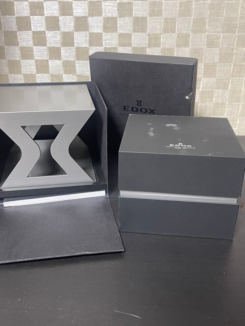 EDOX LES VAUBERTS 自動巻き腕時計