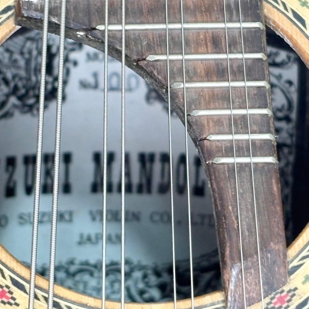 SUZUKI マンドリン 8弦 ハードケース付き（鈴木バイオリン）