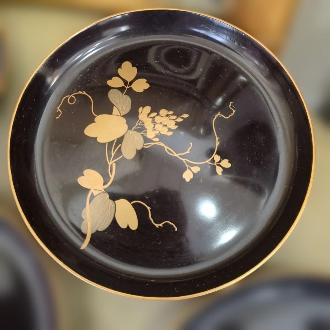 骨董　木皿　蒔絵　図変わり　草花　漆器　金彩　盆　丸盆　7枚