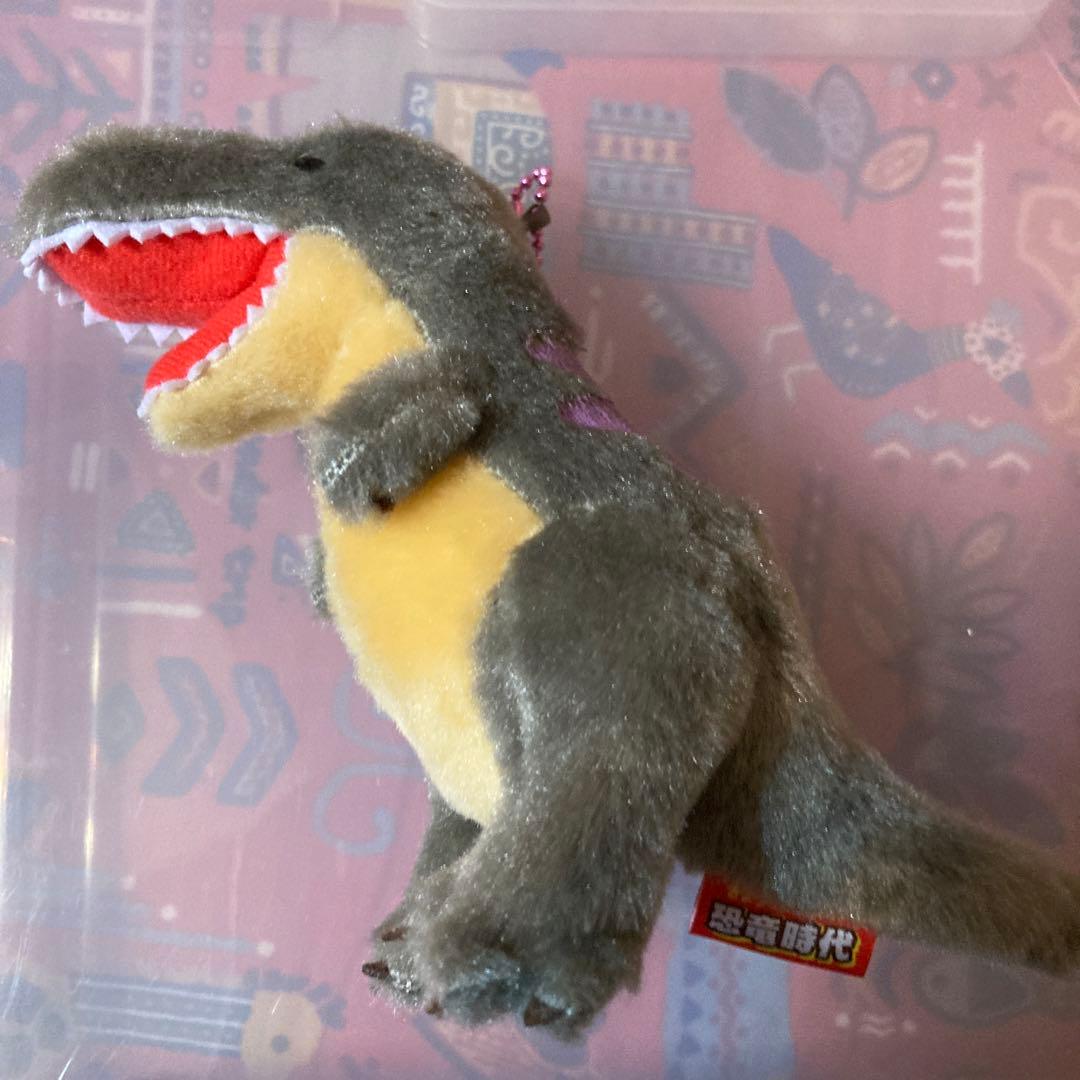 ぬいぐるみ　恐竜時代　マスコット　ティラノサウルス