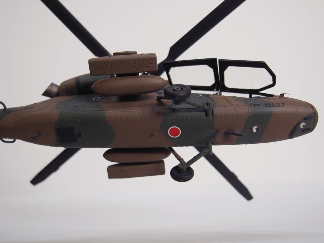 ［完成品］陸上自衛隊 OH-1 観測ヘリコプター 1/72