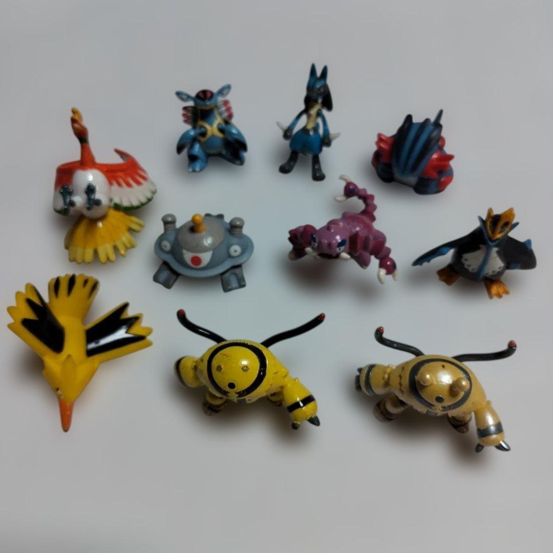 ア*ル様 ポケモン フィギュア、指人形 セット 111体