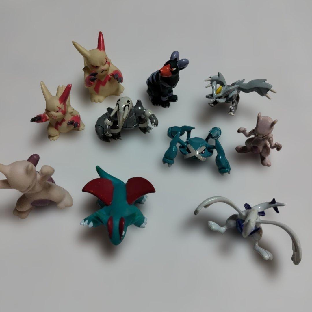 ア*ル様 ポケモン フィギュア、指人形 セット 111体