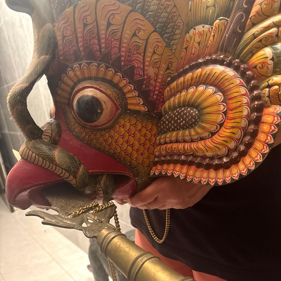 ヴィンテージ　インドネシア ヒンドゥー教の神様ガルーダのとてつもない雰囲気の彫刻