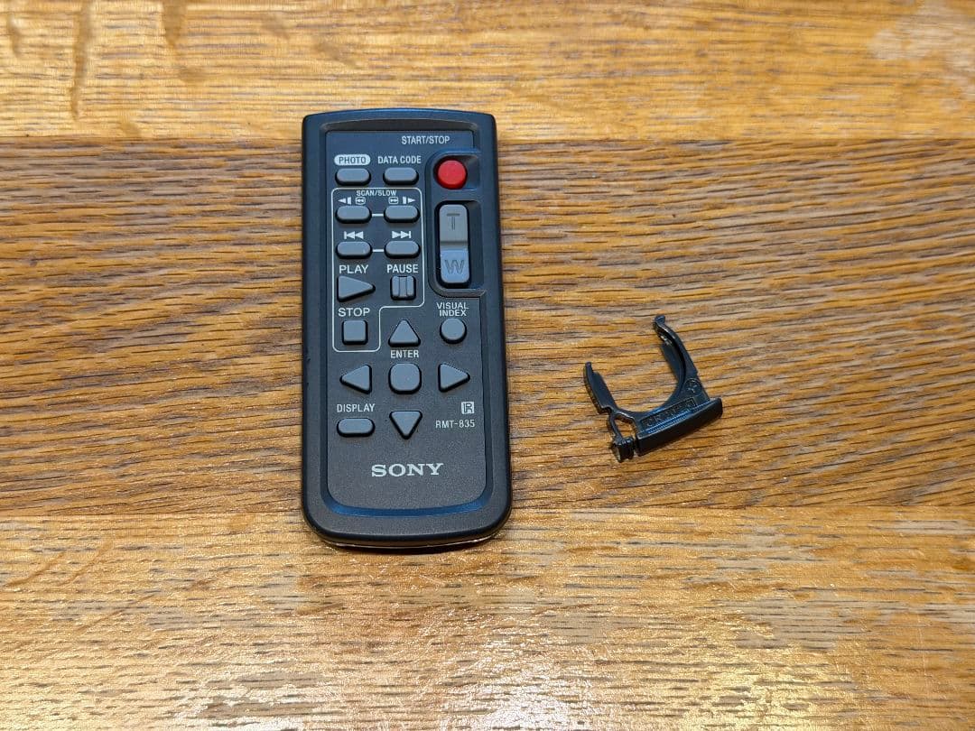 SONY HDR-XR500V ワイコン、マイク、リモコン三脚など付属