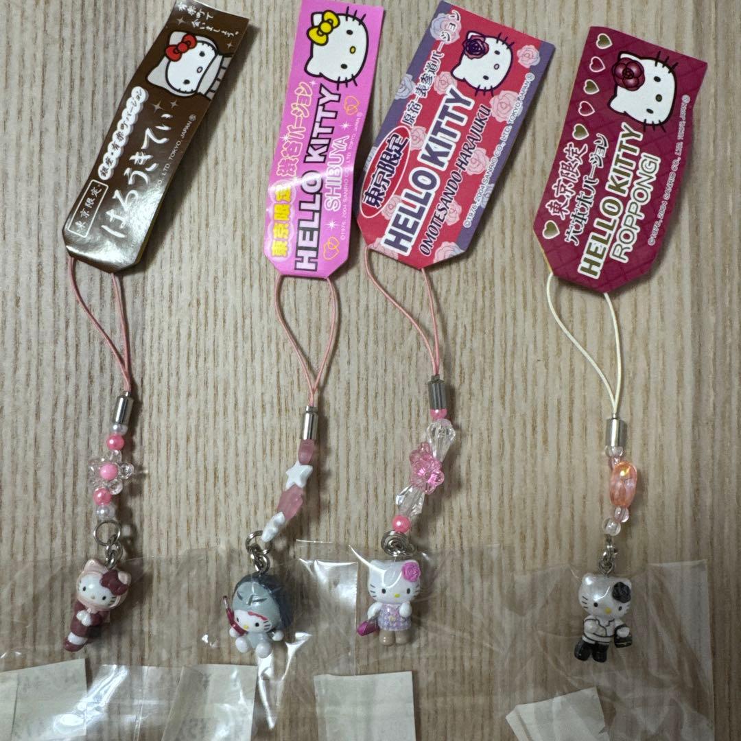 ご当地キティ　東京限定　銀座・渋谷・原宿・六本木　ストラップセット