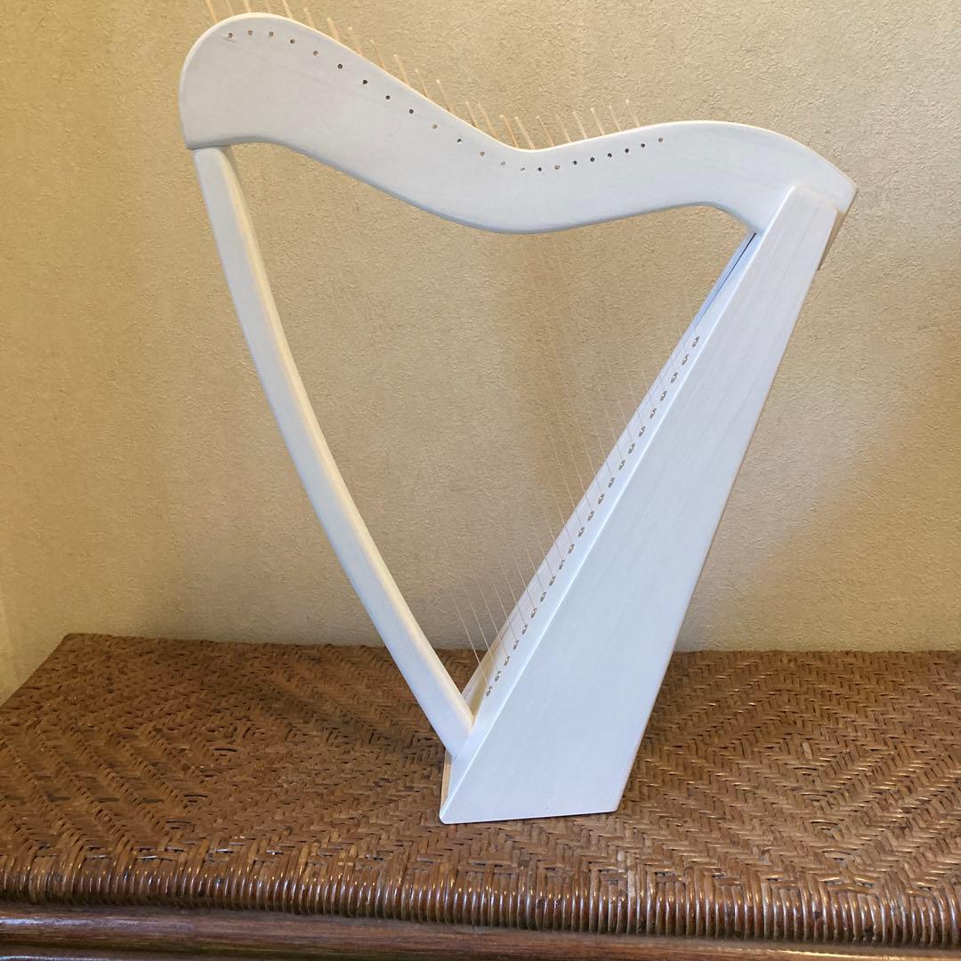 ホワイト 22弦 ハープ 本体