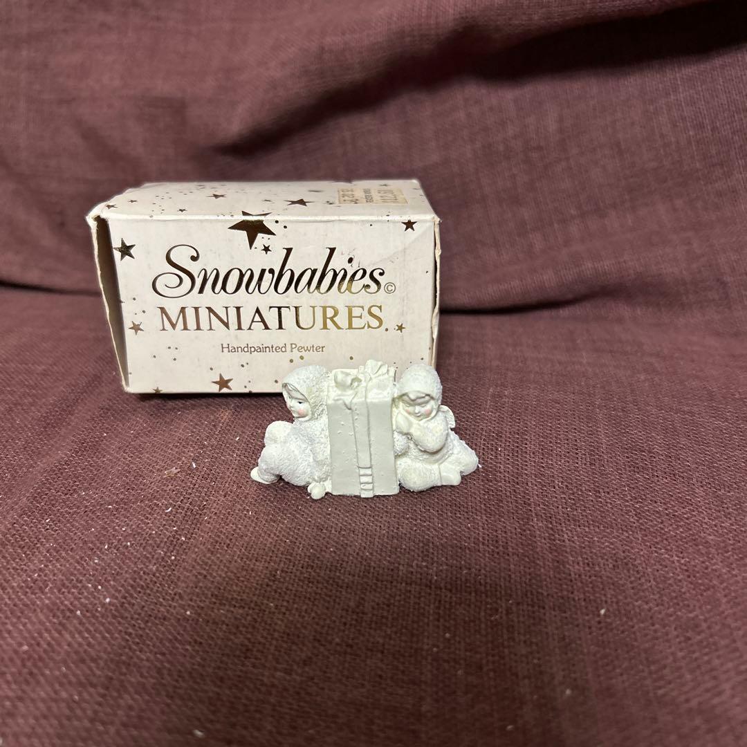 美品　アメリカ直輸入　babies スノーベイビーズ