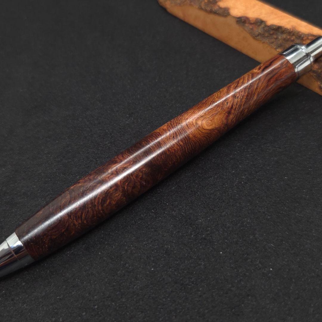 No.36ハンドメイド木軸シャーペンロースウッド瘤