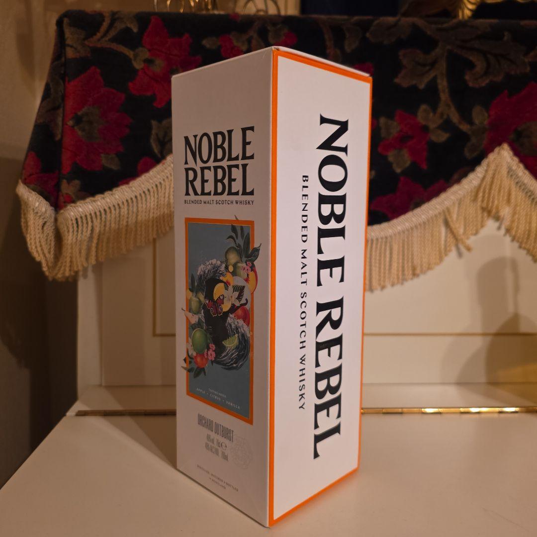 [人気商品 品薄状態]Compass Boxオ－チャード&Noble Rebel