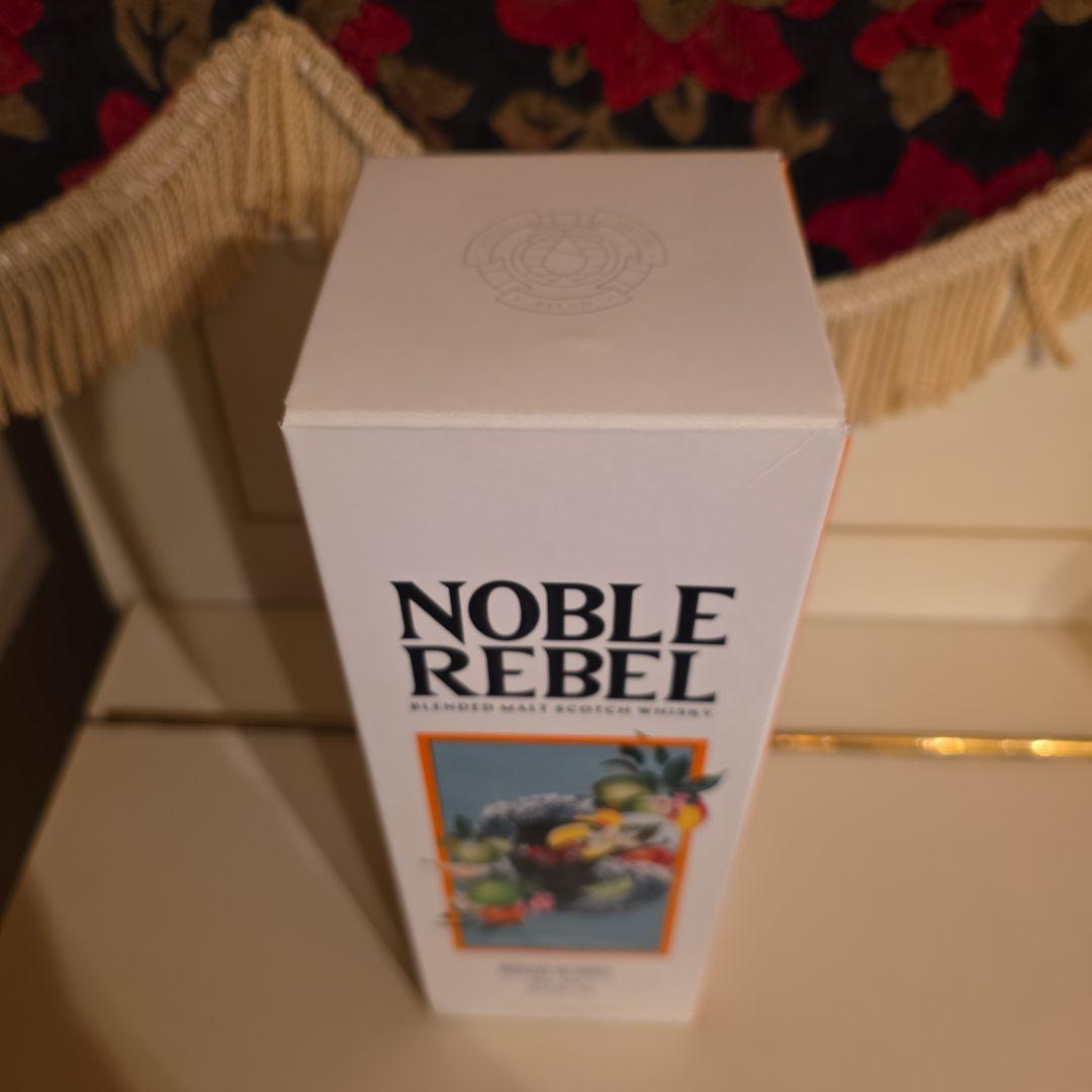 [人気商品 品薄状態]Compass Boxオ－チャード&Noble Rebel
