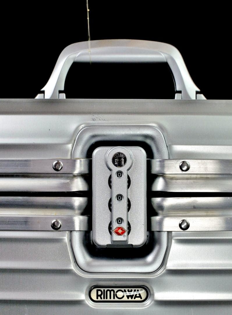 リモワ 918.38トパーズ『Lufthansa』TSAビューティケース17L