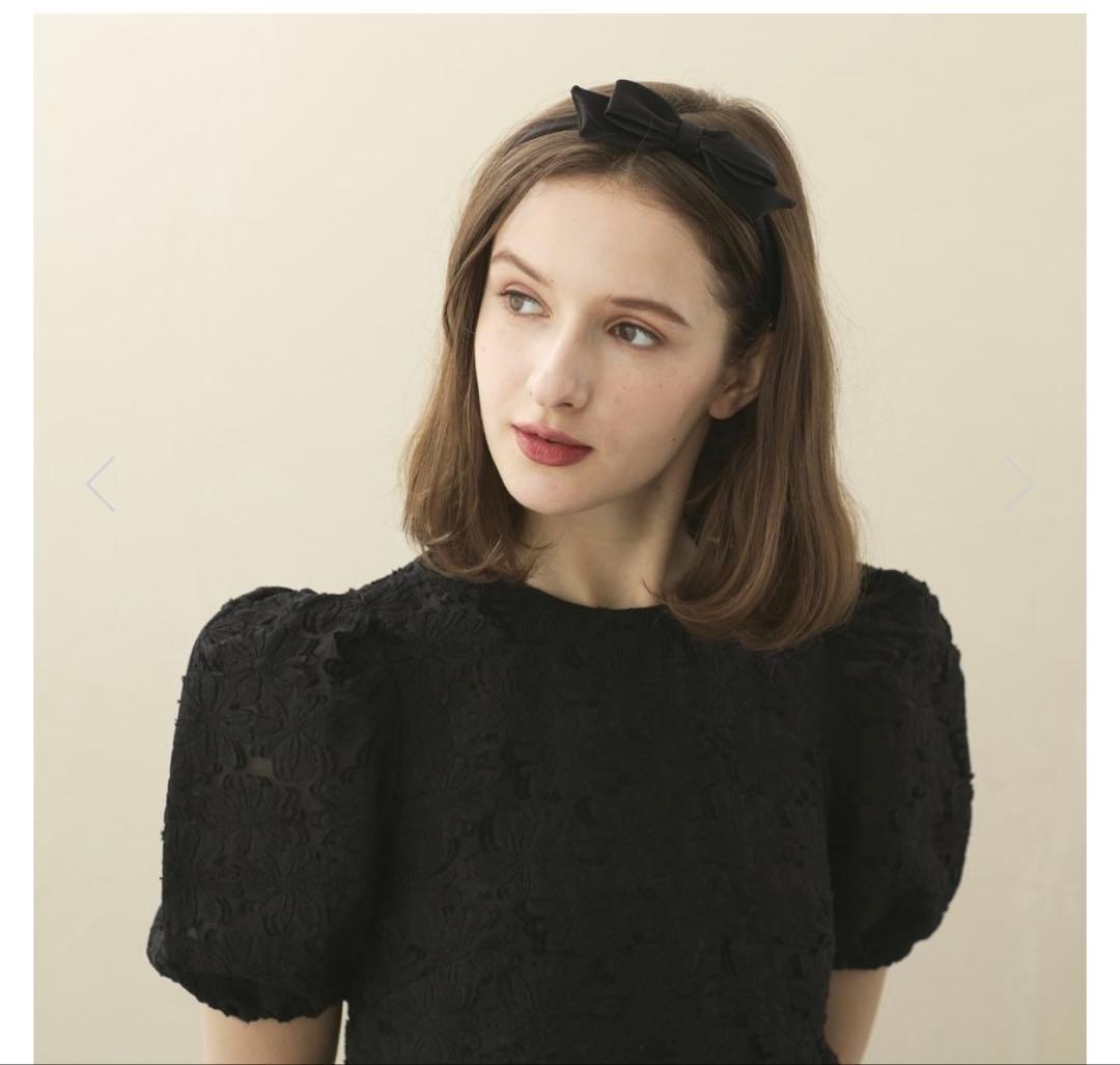 未使用 アレクサンドルドゥパリ サテンリボンカチューシャ