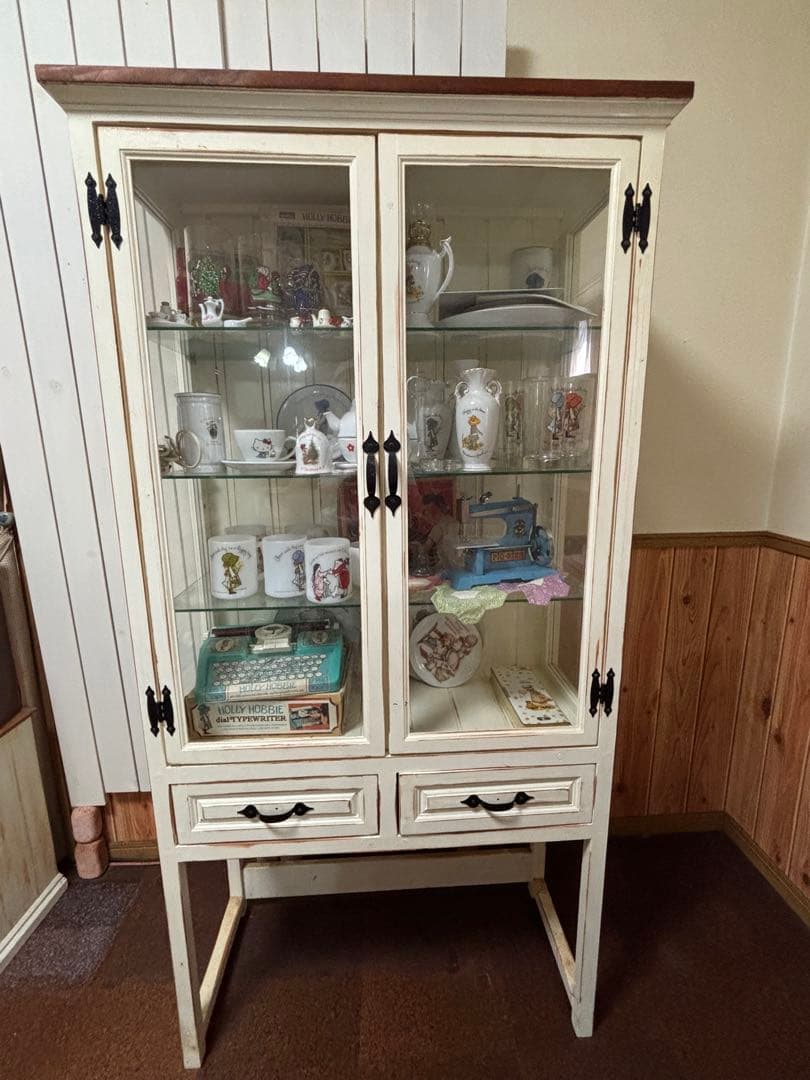 Omi　シャビーホワイトな医療棚風キャビネット