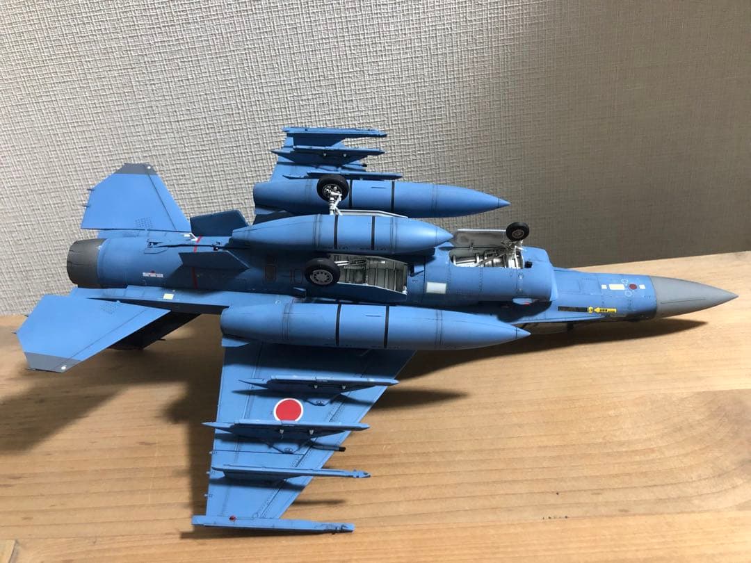 航空自衛隊　F-2B プラモデル