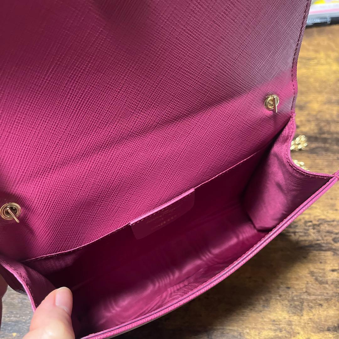 【美品】フェラガモ　チェーンバック