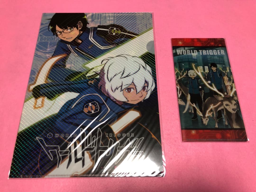 ワールドトリガー キラキラ　クリアファイル　チケットサイズのクリアファイル