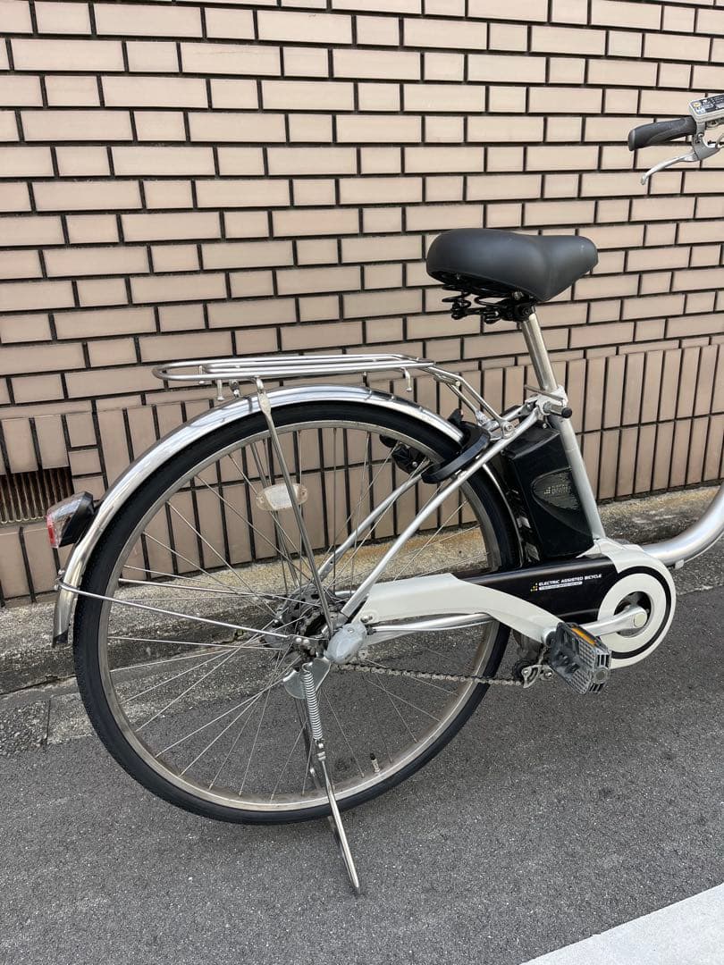 電動アシスト自転車 シルバー 前バスケット付き